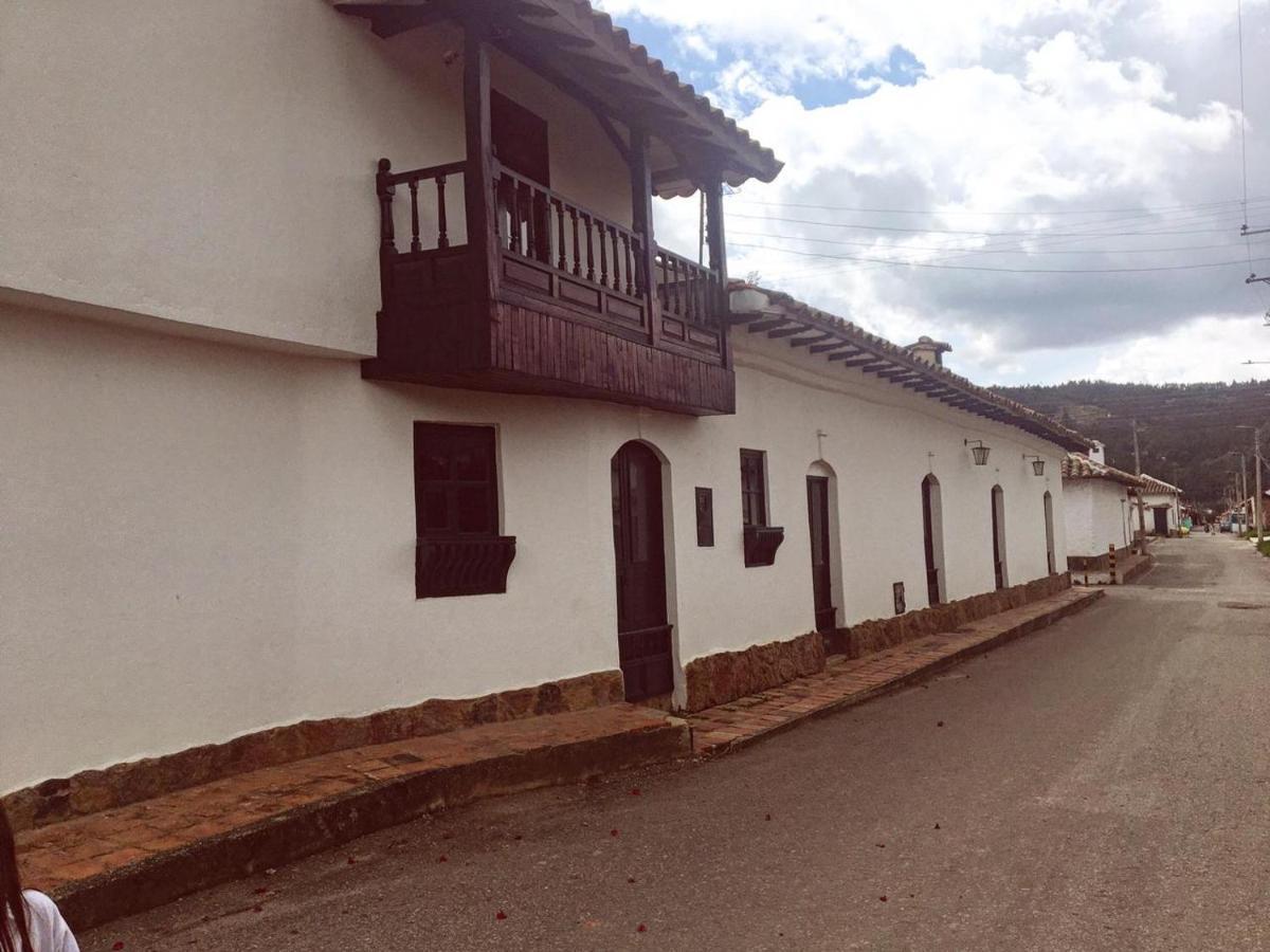 Casa Dante, Desde 1792! Tibasosa Exterior photo